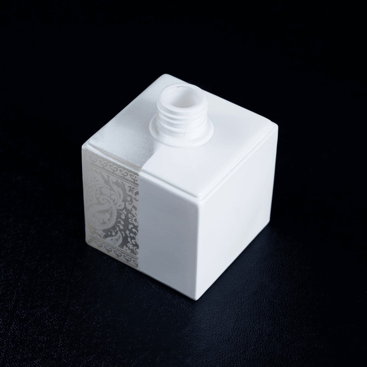 978b9785acb63fb0a39f76f3cf72f60e